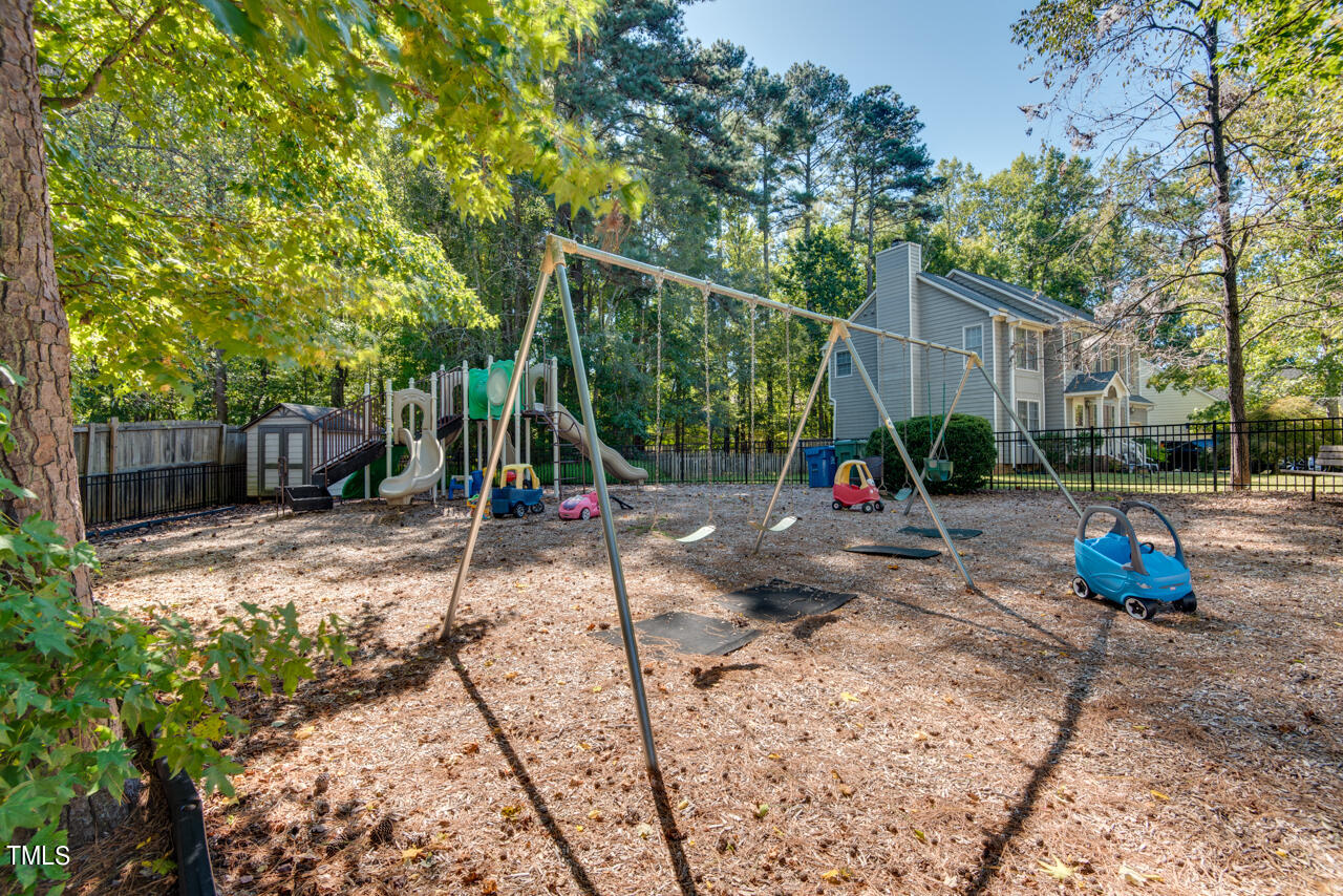 3100 Wilderness Road Durham, NC 27712 - Photo 34 of 35 a view of outdoor space with garden