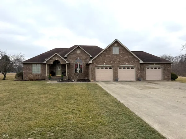 $343,000 | 1131 Tonya Drive, Clinton, IN 47842
