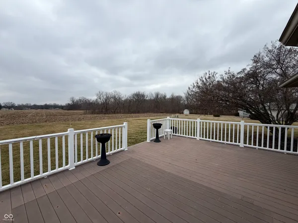 $343,000 | 1131 Tonya Drive, Clinton, IN 47842