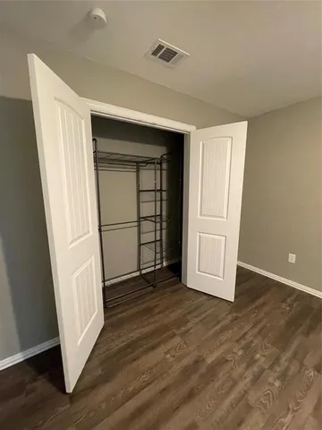 $1,600 | 2148 Brookfield Avenue, Dallas, TX 75235