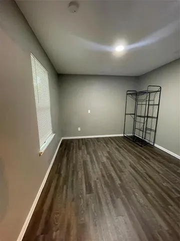 $1,600 | 2148 Brookfield Avenue, Dallas, TX 75235