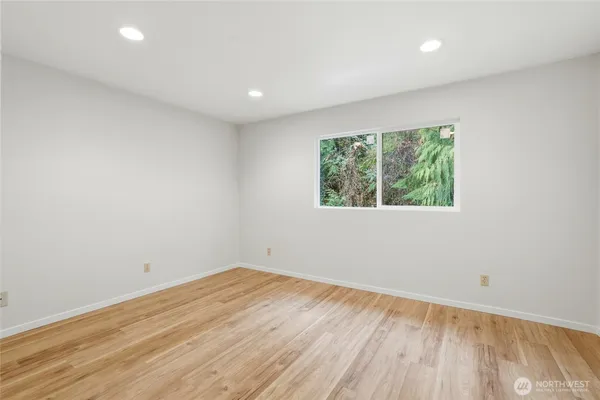 $330,000 | 4404 Terrace Drive, Unit 8, Everett, WA 98203