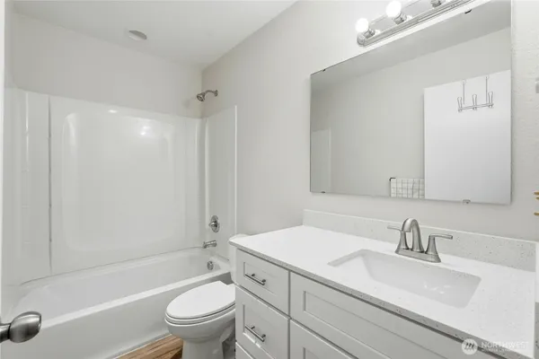 $330,000 | 4404 Terrace Drive, Unit 8, Everett, WA 98203