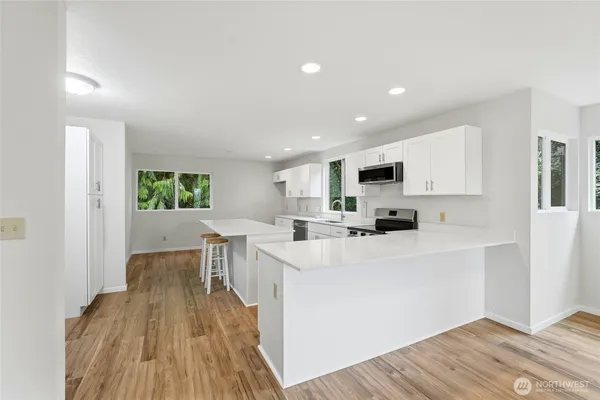 $330,000 | 4404 Terrace Drive, Unit 8, Everett, WA 98203