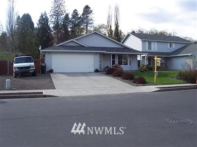 113 Oxford Road Longview, WA 98632 - Photo 1 of 1 Gallery Image 1