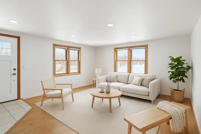 $274,900 | 2221 Kellogg Avenue, Janesville, WI 53546