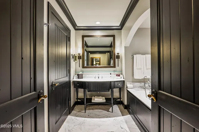 $2,875,000 | 130 Daybreak Ridge Road, Unit HS319, Avon, CO 81620