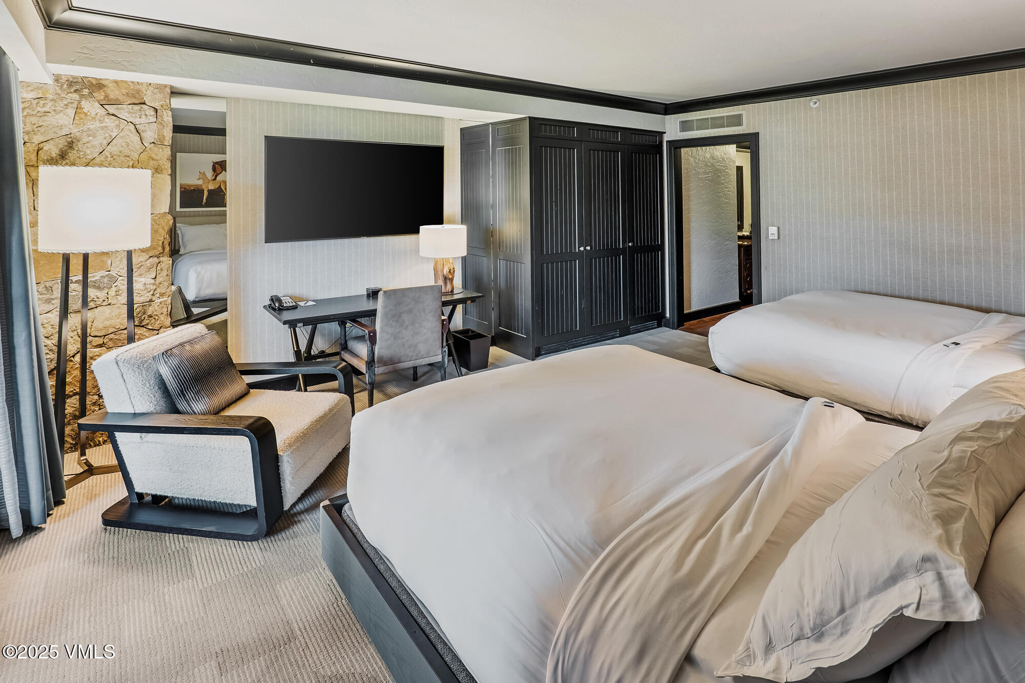 130 Daybreak Ridge Road, Unit HS319 Avon, CO 81620 - Photo 16 of 29 P1352815_1