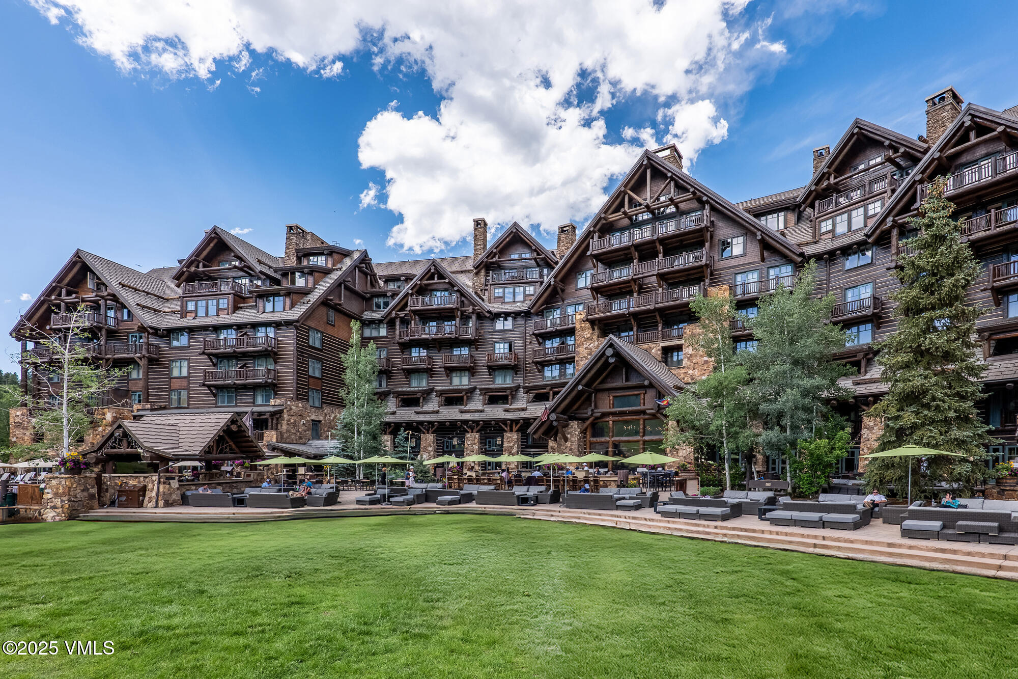 130 Daybreak Ridge Road, Unit HS319 Avon, CO 81620 - Photo 25 of 29 ritz amenities 4