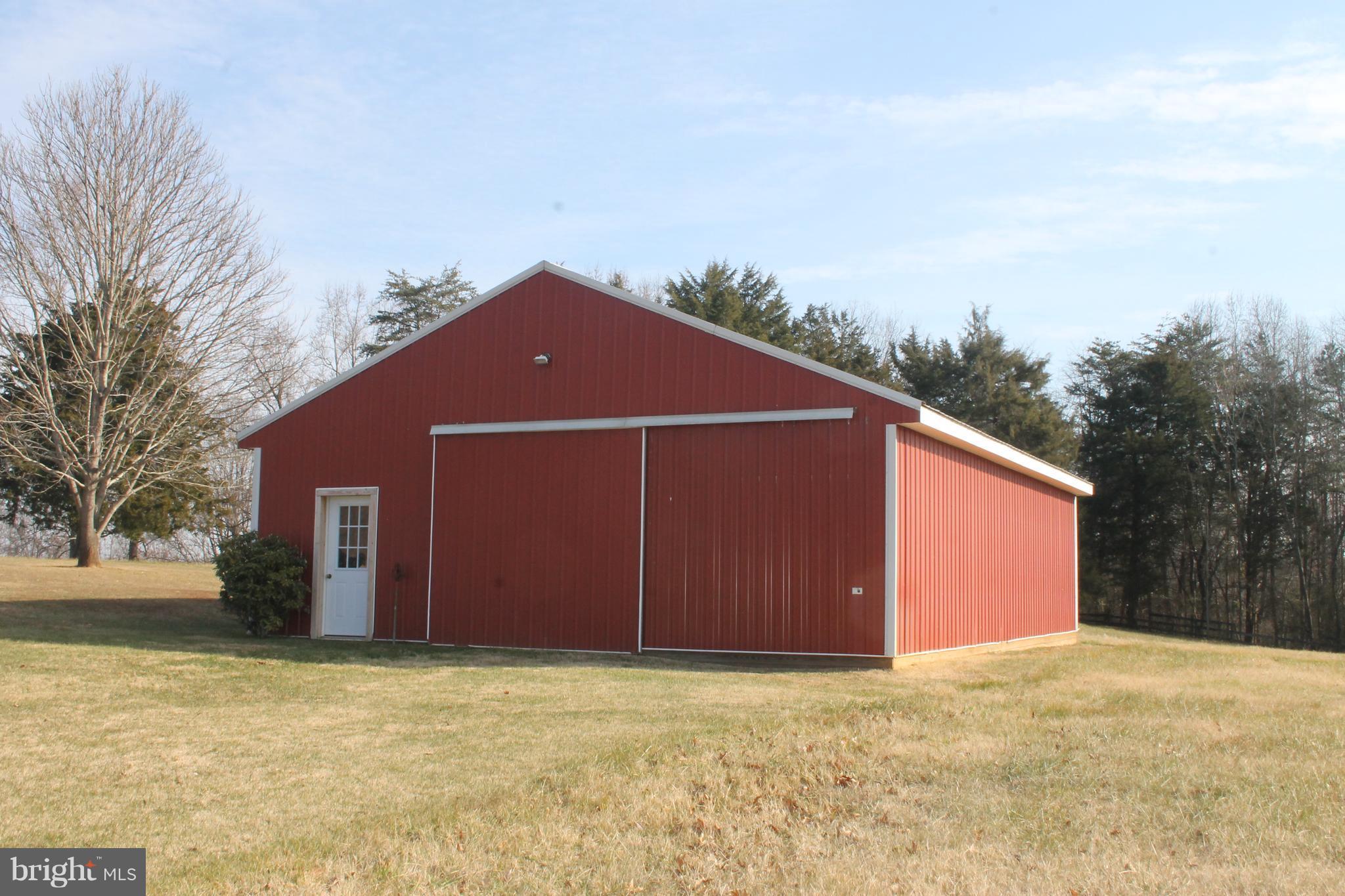 64 Castle Mountain Road Castleton, VA 22716 - Photo 27 of 29 Stable building