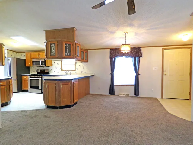 $169,900 | 408 1st Street, Otterbein, IN 47970