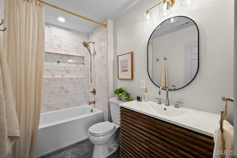 $1,149,000 | 2408 Redbud Valley Court, Wildwood, MO 63038