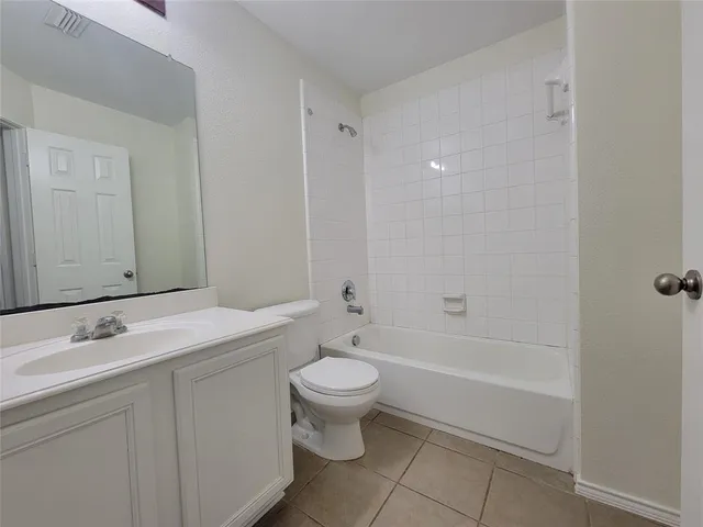 $1,995 | 1028 Utopia Lane, Forney, TX 75126