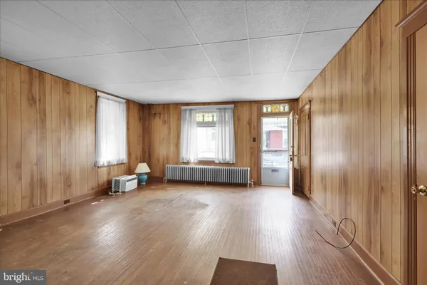 $169,900 | 41 West Washington Street, Fleetwood, PA 19522