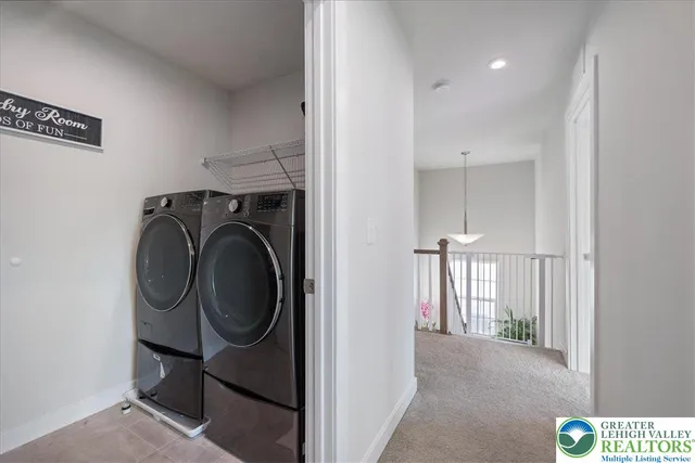 $599,000 | 1064 Woodmont Lane, Catasauqua, PA 18032