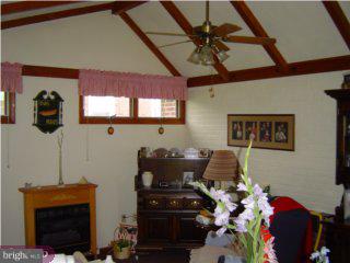 9 Valley Road Wyomissing, PA 19610 - Photo 4 of 6 Gallery Image 4