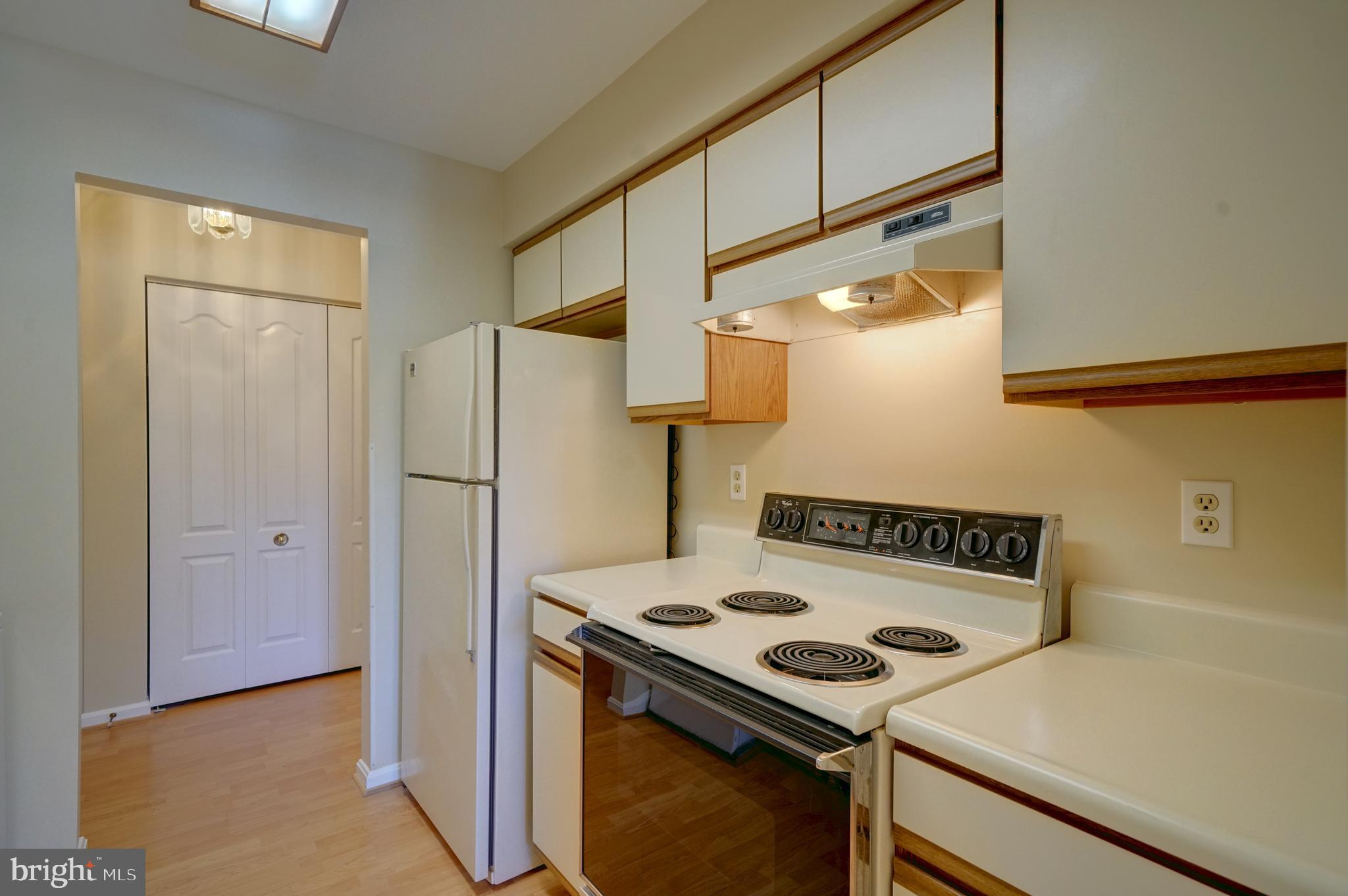 8354 Montgomery Run Road, Unit H Ellicott City, MD 21043 - Photo 12 of 32