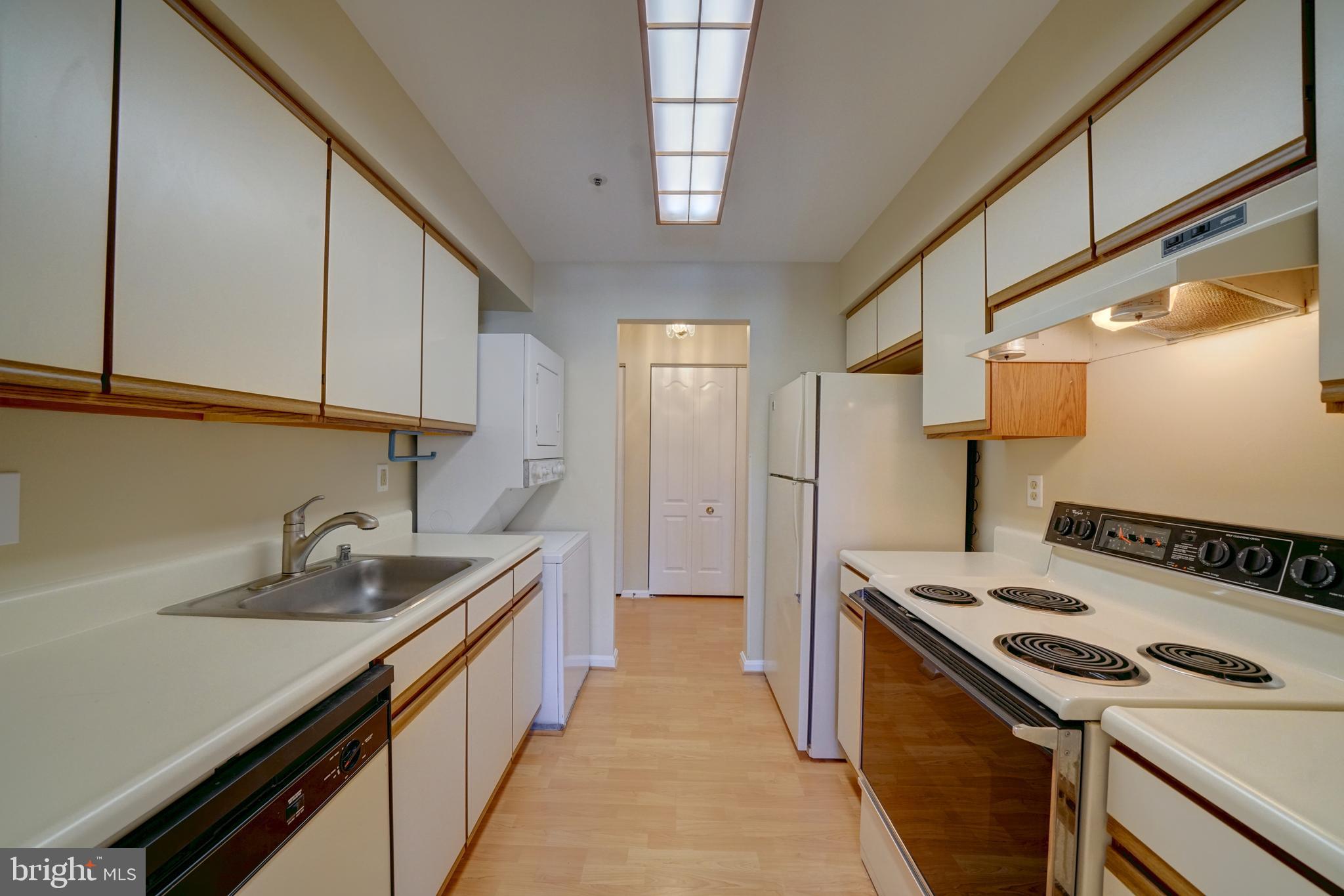 8354 Montgomery Run Road, Unit H Ellicott City, MD 21043 - Photo 10 of 32