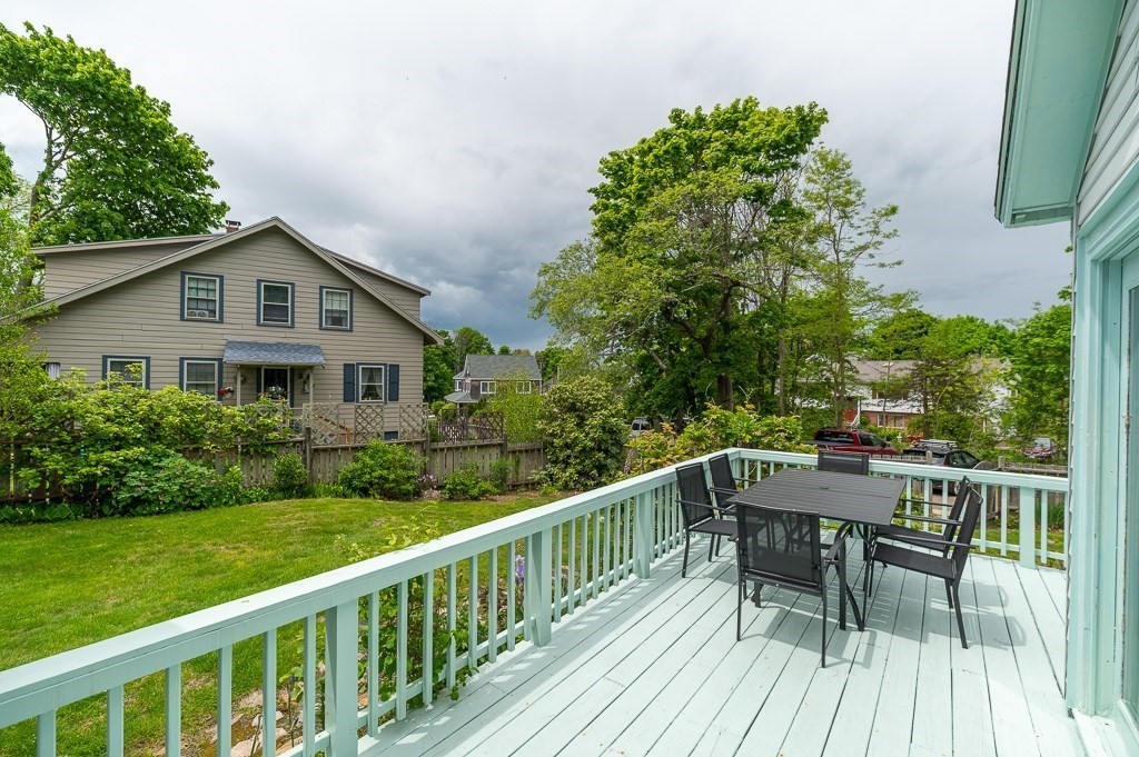 7 Lighthouse Way Gloucester, MA 01930 - Photo 8 of 25