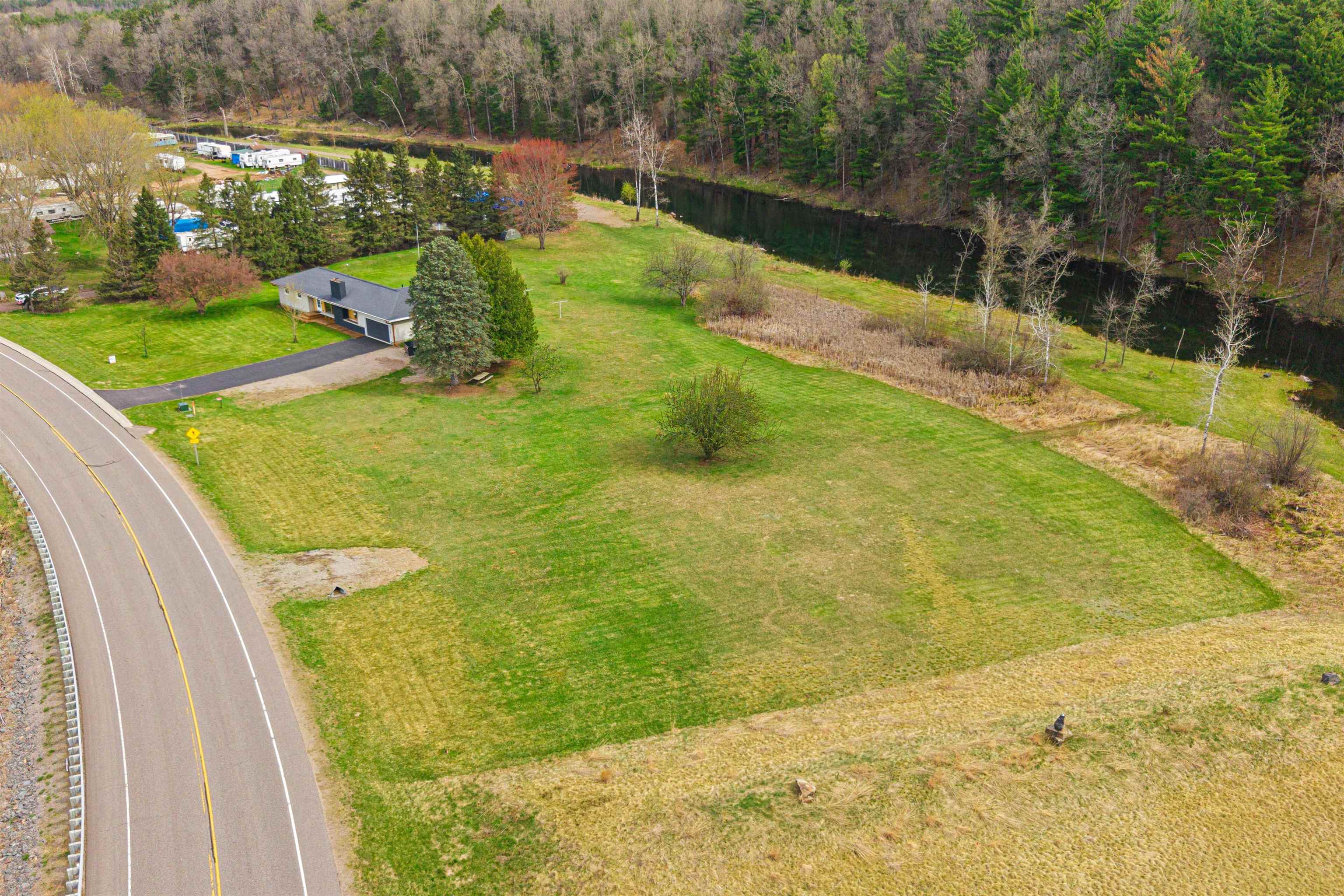 112 County Rd Z Nekoosa, WI 54457 - Photo 2 of 26