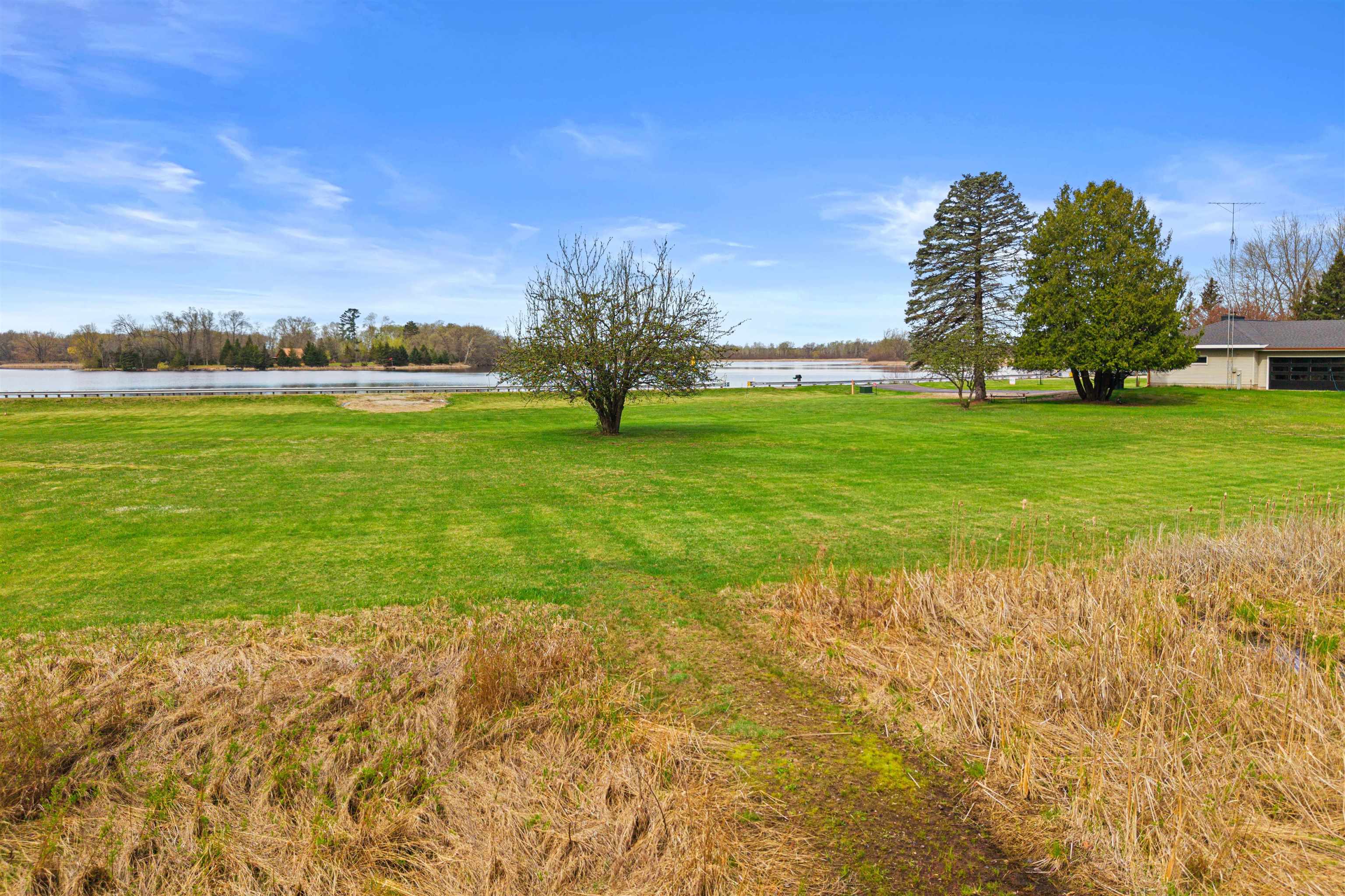 112 County Rd Z Nekoosa, WI 54457 - Photo 8 of 26
