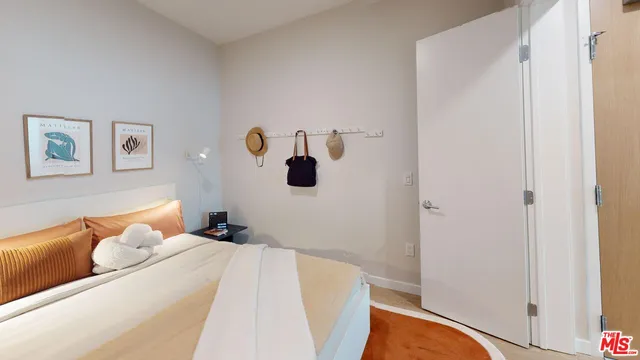 $3,521 | 200 Mesnager Street, Unit 623, Los Angeles, CA 90012