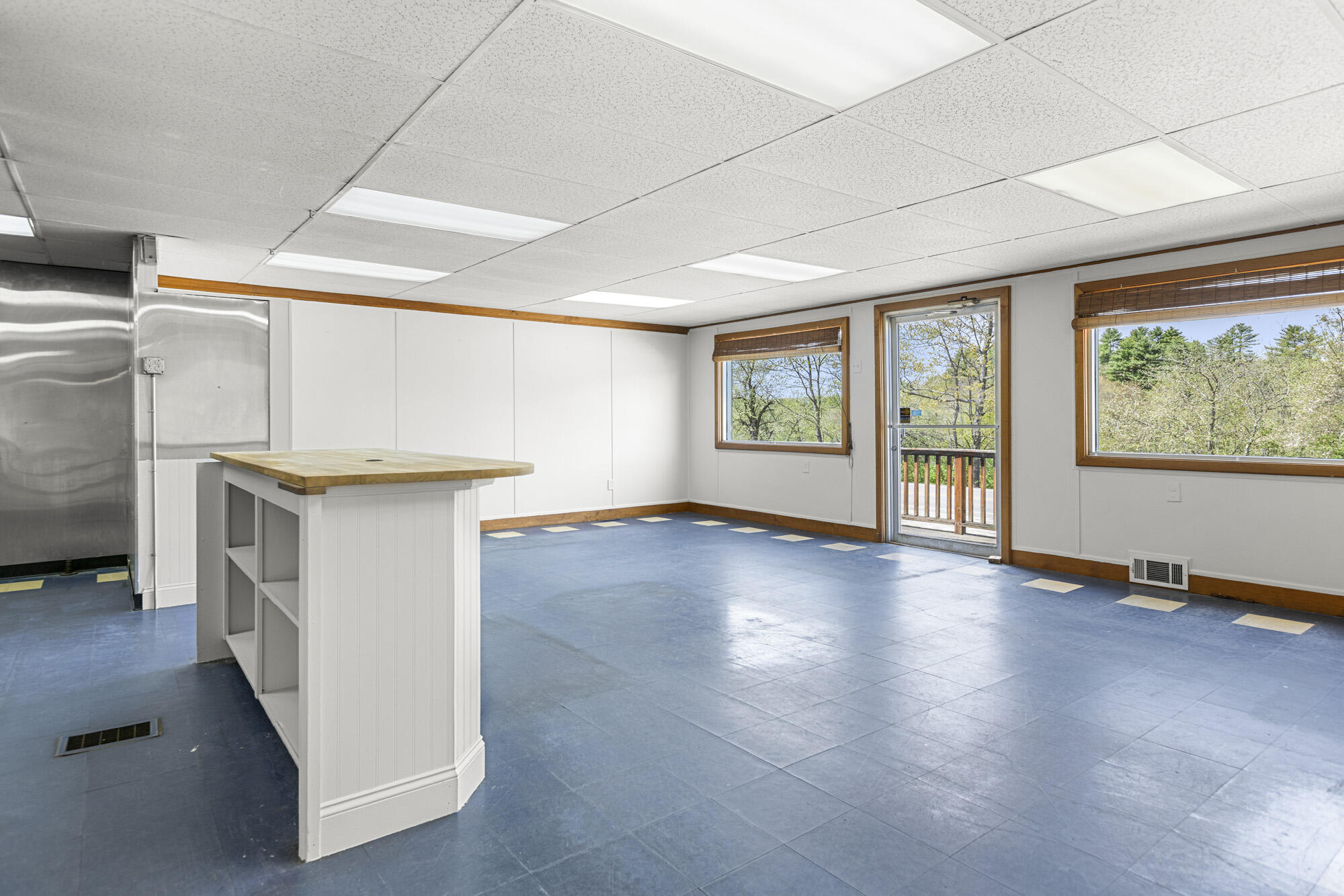 407 Hallowell Road Pownal, ME 04069 - Photo 5 of 32 407 Hallowell Rd_W5_13