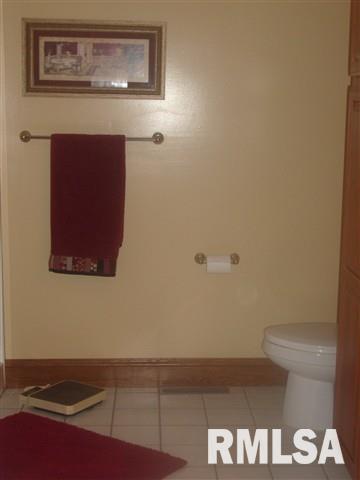 3303 Telegraph Road Davenport, IA 52802 - Photo 16 of 22 Gallery Image 16