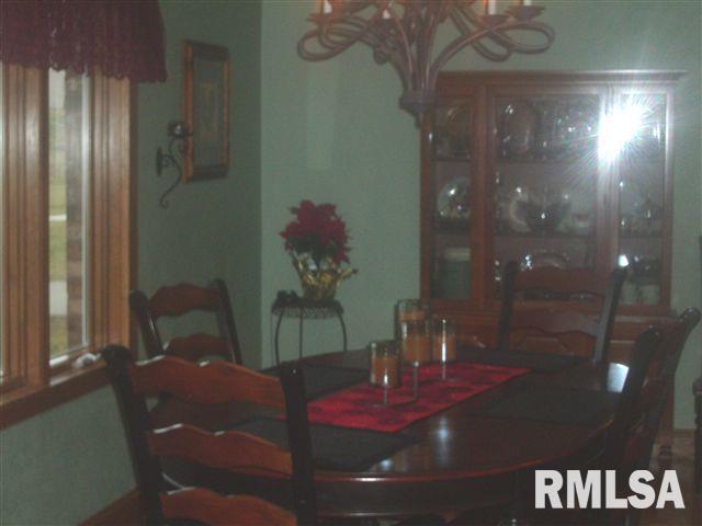 3303 Telegraph Road Davenport, IA 52802 - Photo 9 of 22 Gallery Image 9