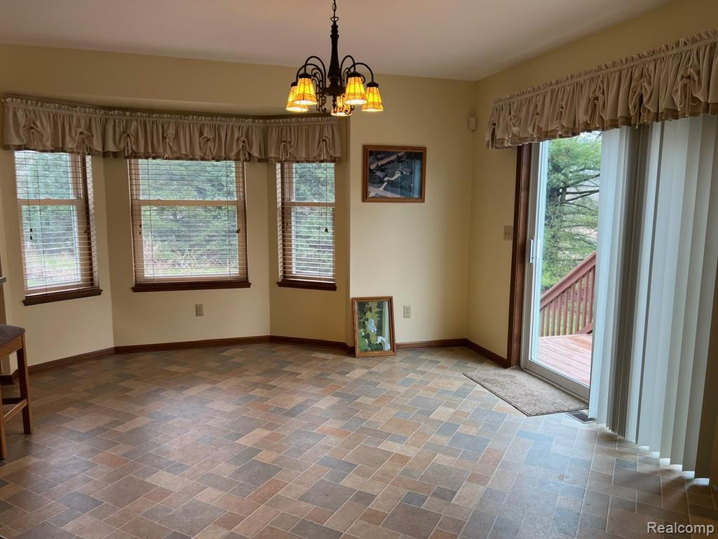 4480 Genesee Road Lapeer, MI 48446 - Photo 12 of 34 Gallery Image 12