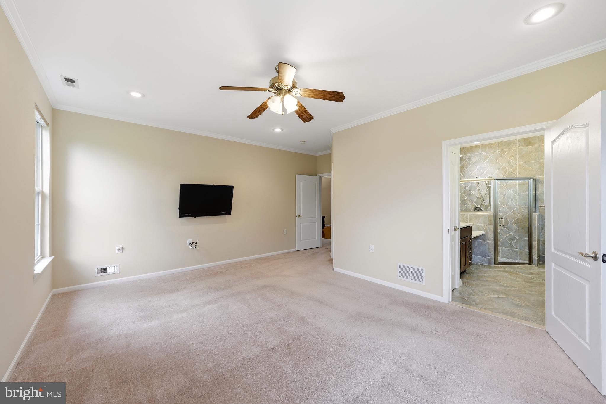 5 Hibiscus Drive Marlton, NJ 08053 - Photo 23 of 32 Primary Bedroom