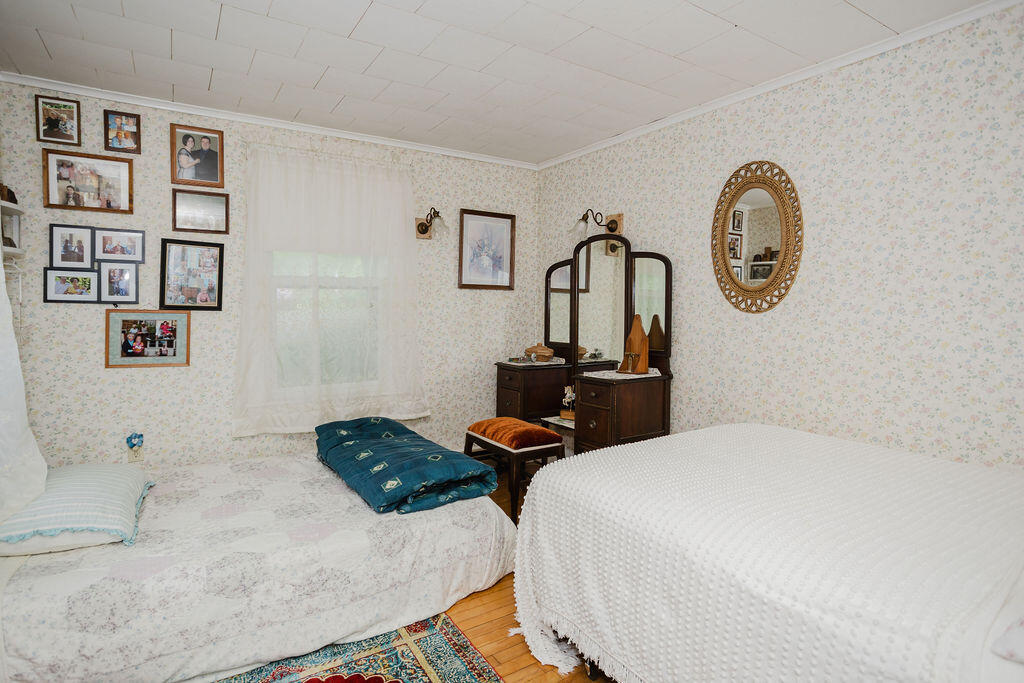 77 Main Street New Sharon, ME 04955 - Photo 17 of 70 taylor-kaminsky-photo-38