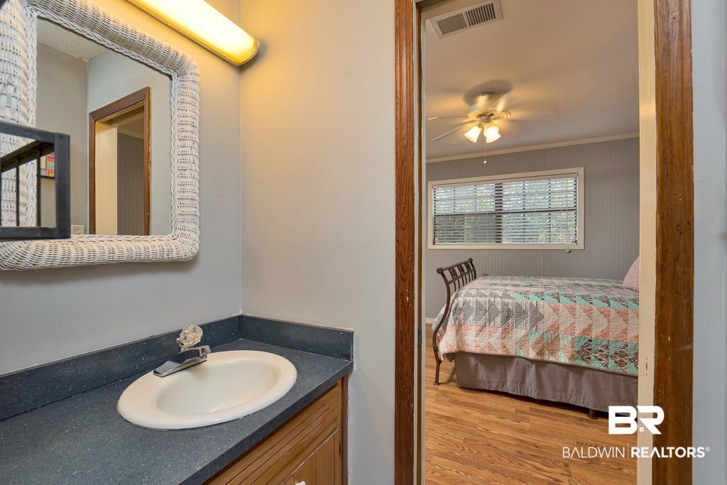 15710 Old Pierce Road Fairhope, AL 36532 - Photo 13 of 38 Bathroom 2