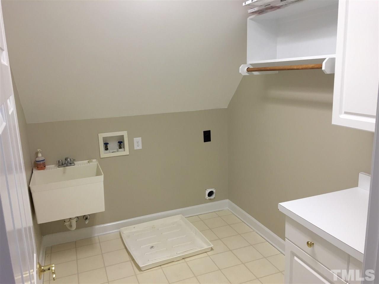 2849 Anfield Road Raleigh, NC 27606 - Photo 8 of 11 Gallery Image 8