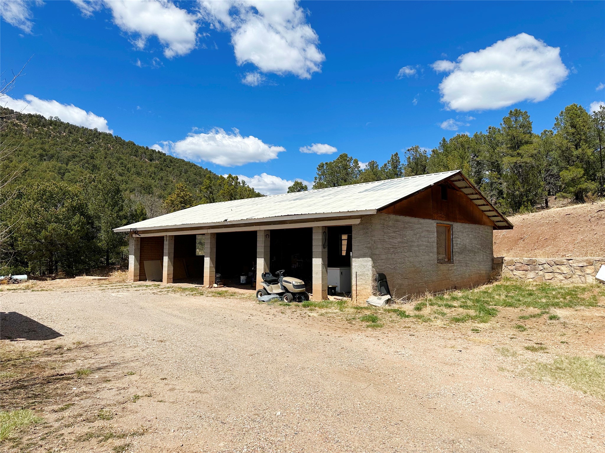 53 County Rd B44C Pecos, NM 87552 - Photo 25 of 51