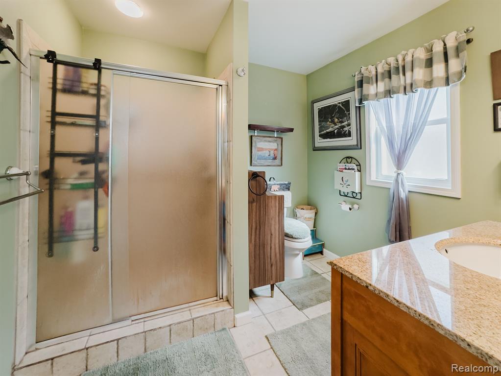 8515 Lake Road Grosse Ile, MI 48138 - Photo 21 of 42 Gallery Image 21