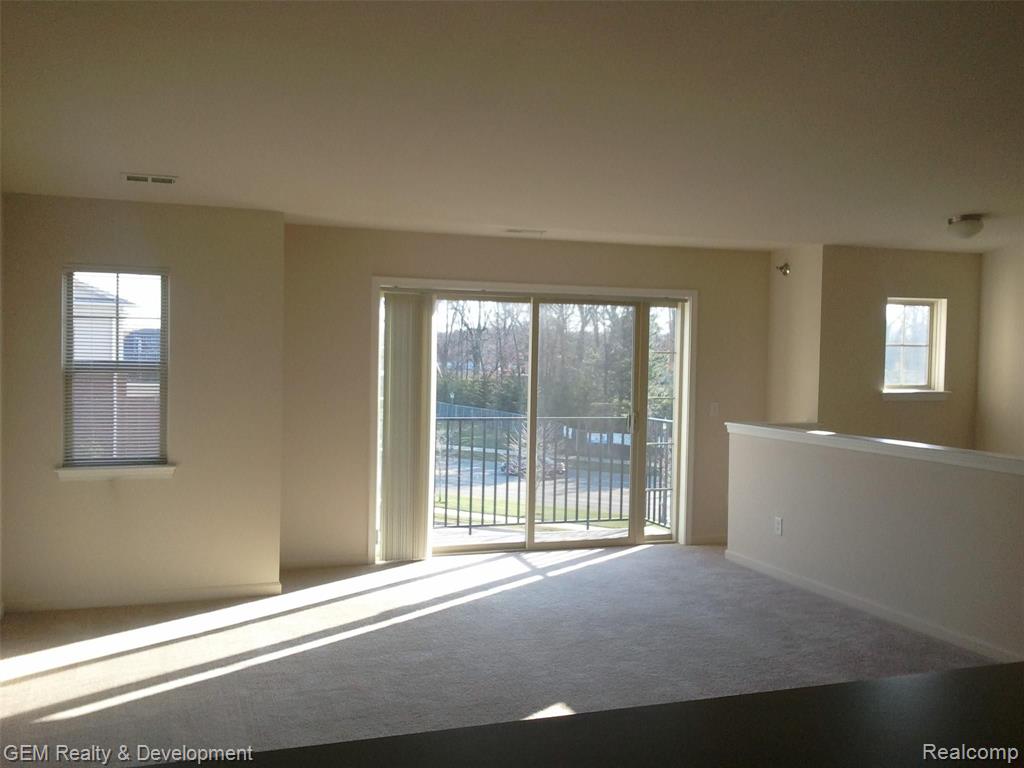 420 Hilton Road Ferndale, MI 48220 - Photo 3 of 5