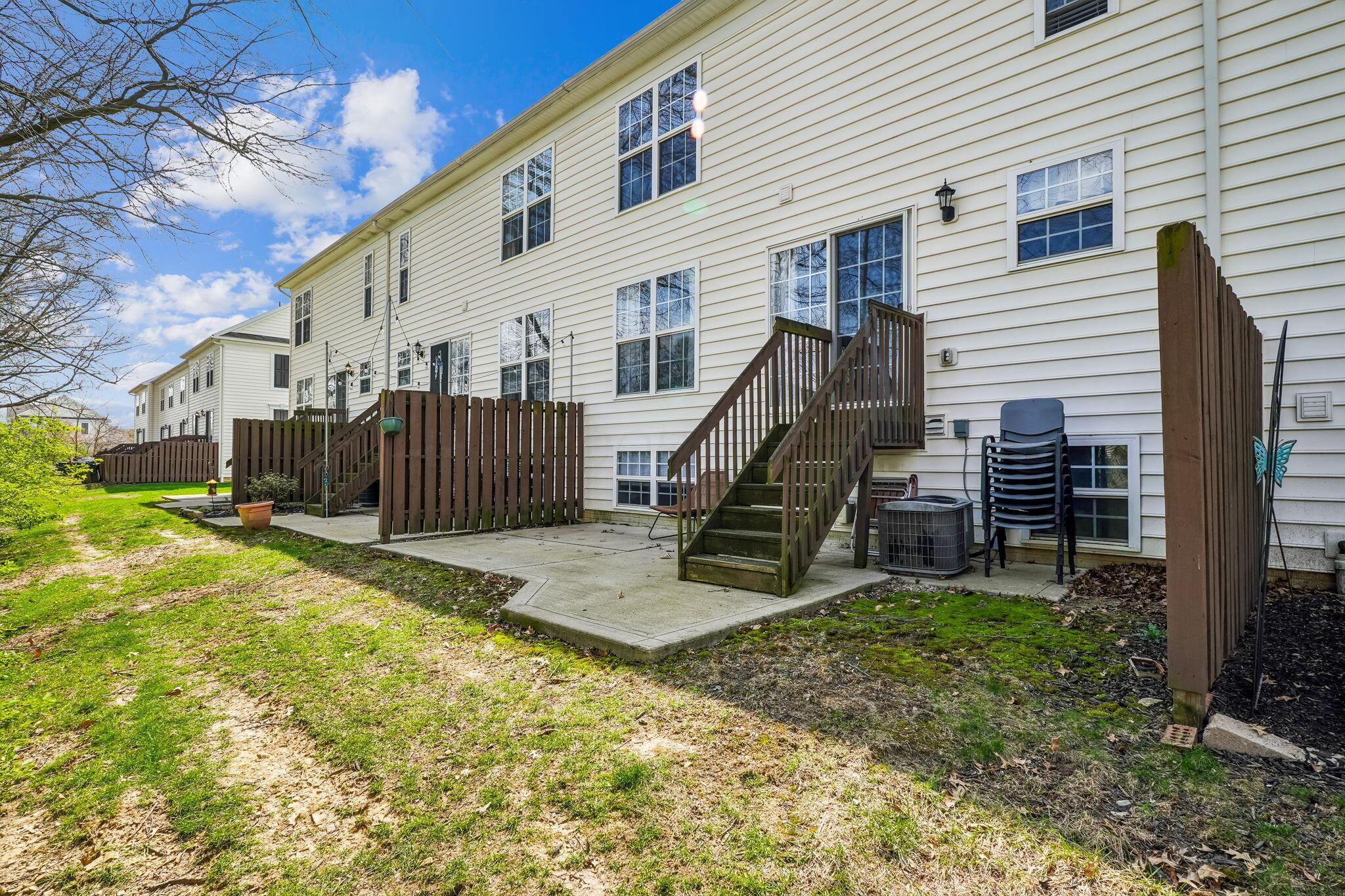 6212 Joes Hopper Road Columbus, OH 43230 - Photo 44 of 61 Patio
