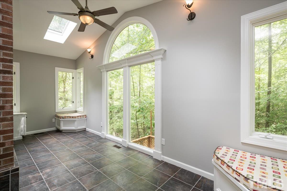 8445 Holly Springs Road Raleigh, NC 27606 - Photo 9 of 30 Gallery Image 9