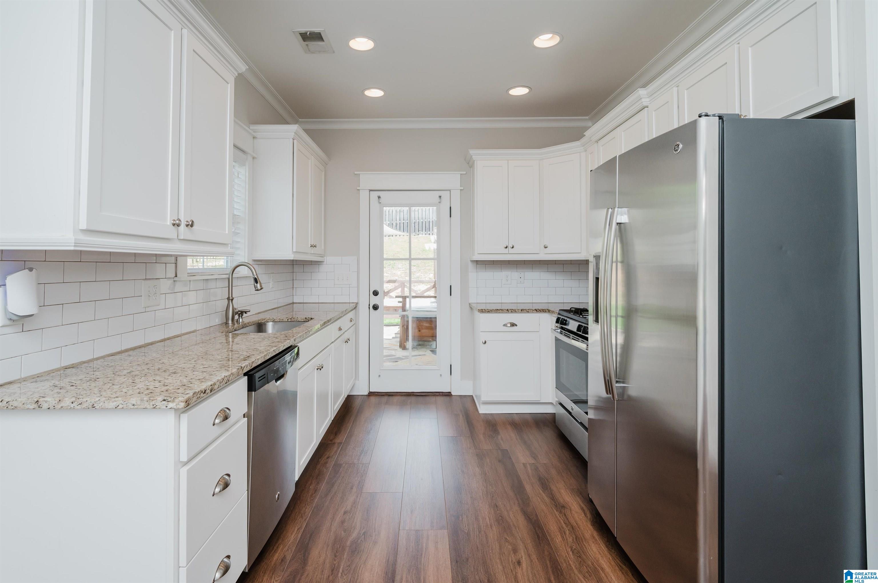 2833 Montevallo Park Road Birmingham, AL 35210 - Photo 16 of 45