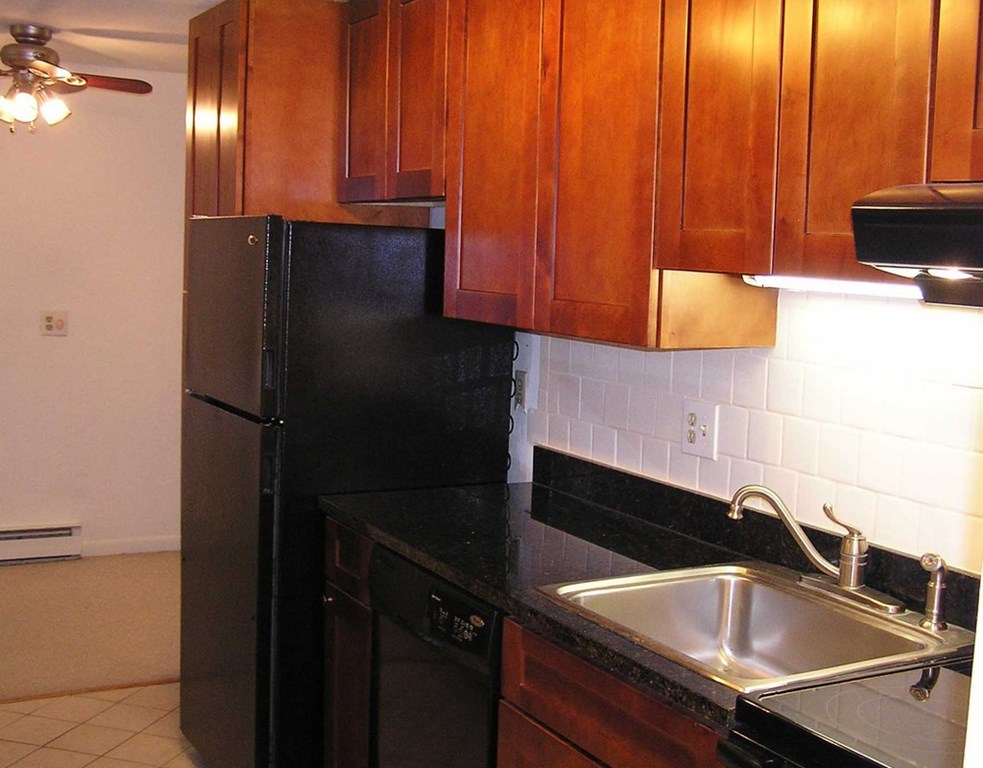 176 Swanson Road, Unit 302 Boxborough, MA 01719 - Photo 5 of 13