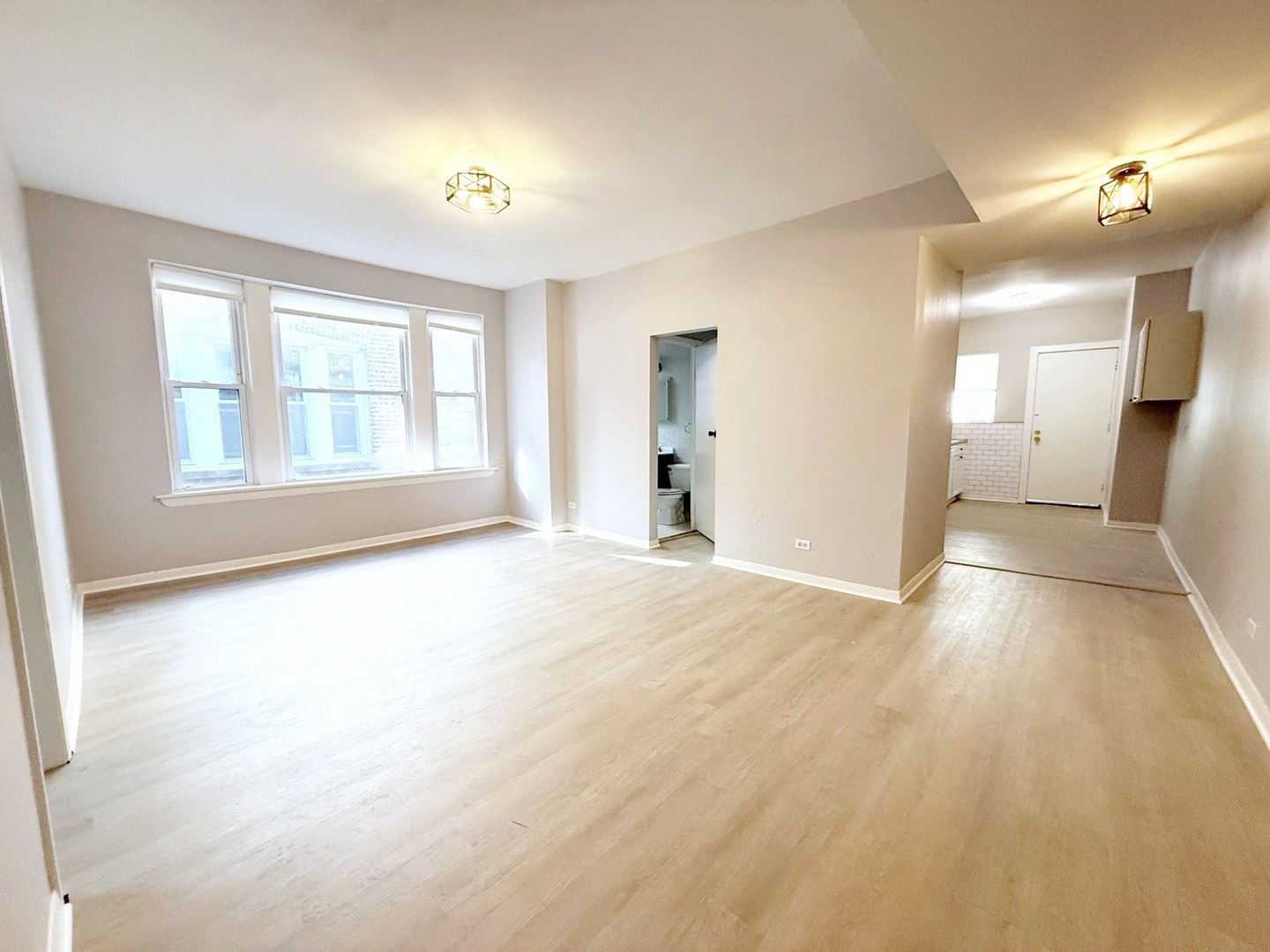 902 West Margate Terrace, Unit 2D Chicago, IL 60640 - Photo 8 of 14