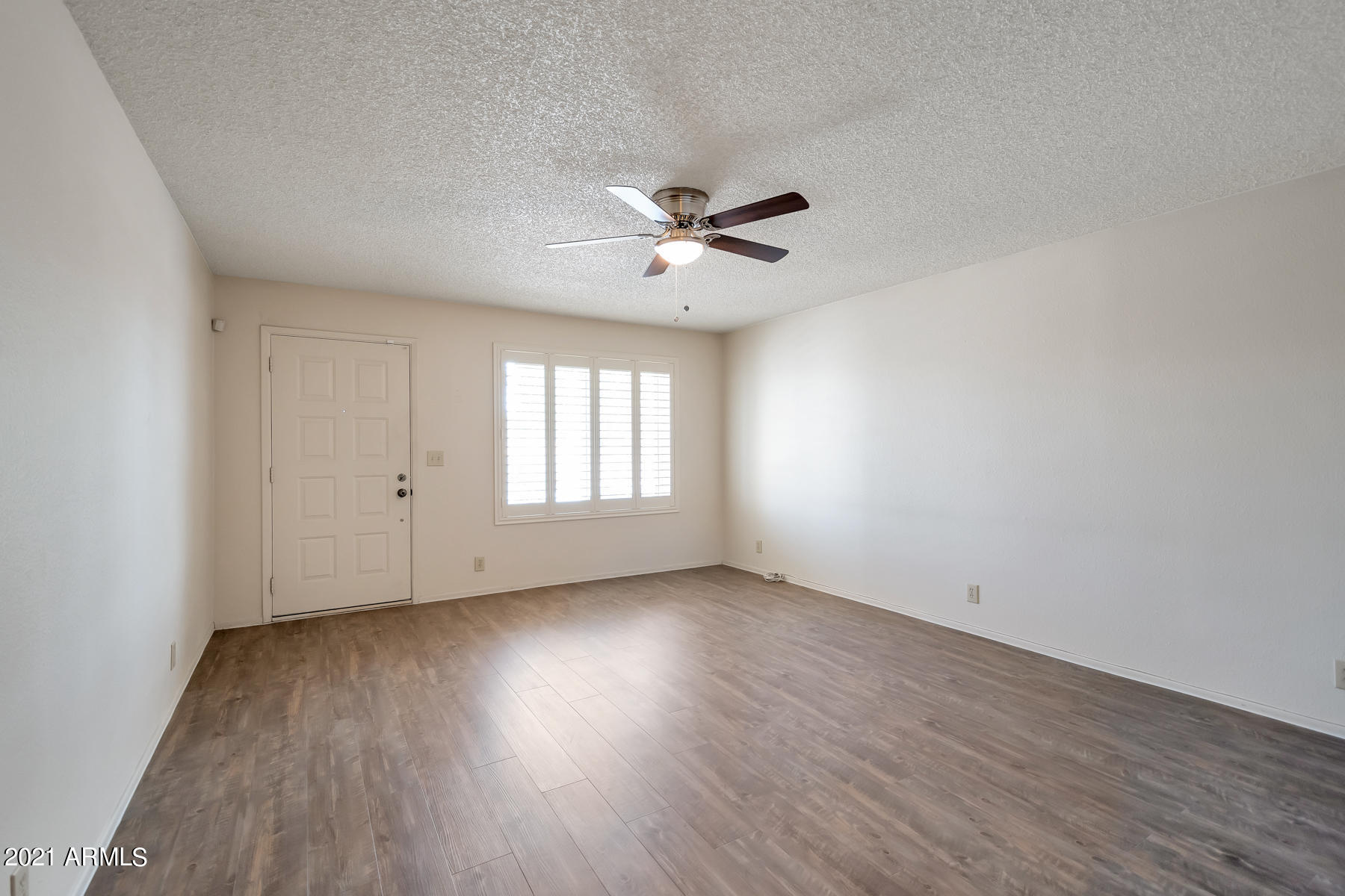 520 South Greenfield Road, Unit 26 Mesa, AZ 85206 - Photo 3 of 15 QPT - DSC_9032