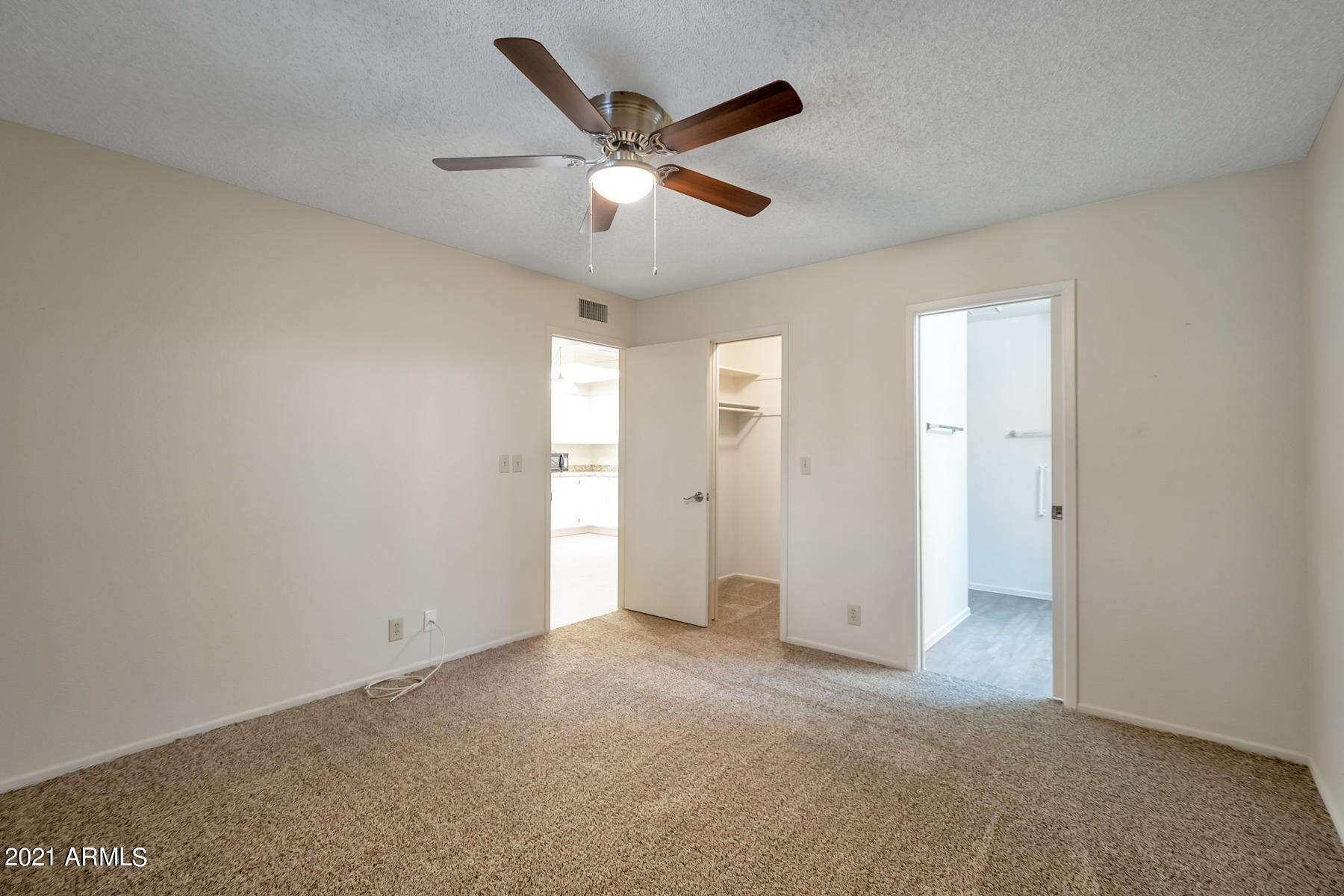 520 South Greenfield Road, Unit 26 Mesa, AZ 85206 - Photo 5 of 15 QPT - DSC_9036