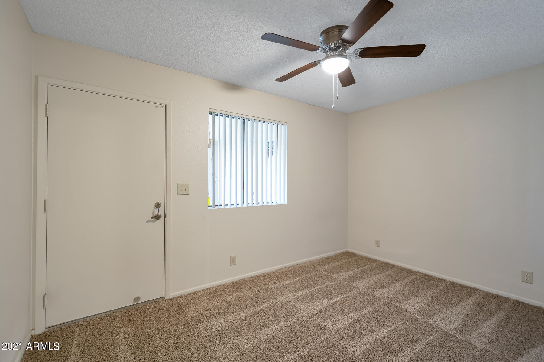 520 South Greenfield Road, Unit 26 Mesa, AZ 85206 - Photo 8 of 15 QPT - DSC_9042