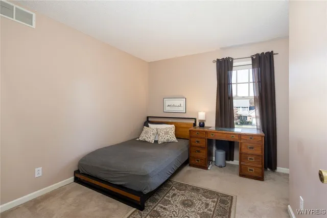 $599,900 | 103 Burbank Drive, Orchard Park, NY 14127