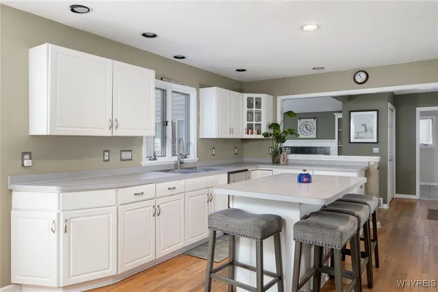 $599,900 | 103 Burbank Drive, Orchard Park, NY 14127