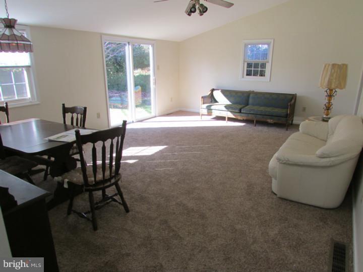 538 Scenic Road Springfield, PA 19064 - Photo 5 of 11 Family Room