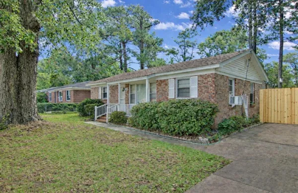 $235,000 | 442 Mary Scott Drive, Goose Creek, SC 29445