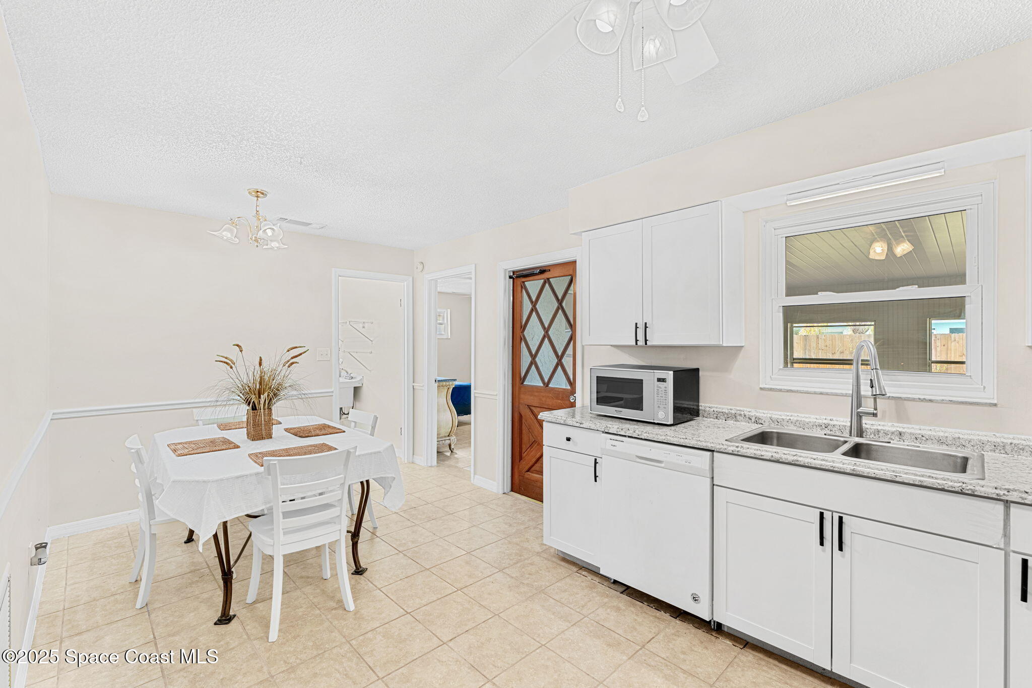 355 Jackson Avenue Satellite Beach, FL 32937 - Photo 8 of 37 355 Jackson Ave (18)